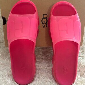 UGG Women's Vibrant Pink Slide Sandals